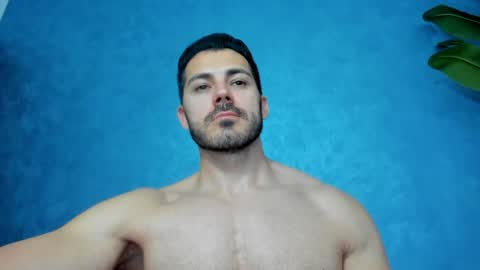 Snapshot of muscularmaster chatting on May 22, 2026, 9:42 pm muscularmaster onlyfans online show from May 22, 2026, 9:42 pm
