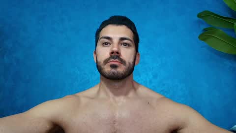 Snapshot of muscularmaster chatting on June 1, 2026, 9:16 pm muscularmaster onlyfans online show from June 1, 2026, 9:16 pm