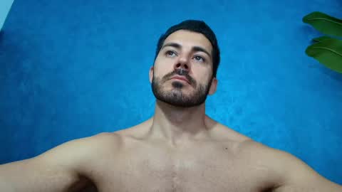 Snapshot of muscularmaster chatting on June 2, 2026, 9:22 am muscularmaster onlyfans online show from June 2, 2026, 9:22 am