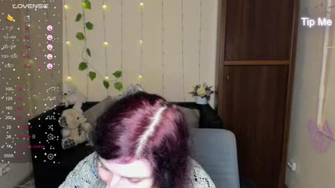 Jenya online show from January 23, 2025, 7:07 pm