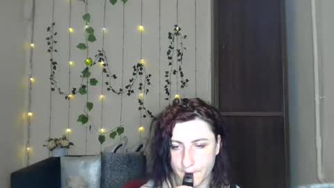Snapshot of muse_kity_jeneva chatting on May 8, 2026, 6:35 pm Jeneva online show from May 8, 2026, 6:35 pm