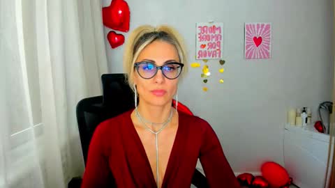 Snapshot of museofstage chatting on February 15, 2026, 11:30 am Diana online show from February 15, 2026, 11:30 am