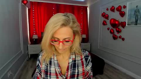 Snapshot of museofstage chatting on March 4, 2026, 11:38 am Diana online show from March 4, 2026, 11:38 am