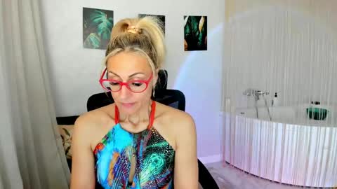 Diana online show from May 22, 2026, 11:49 am