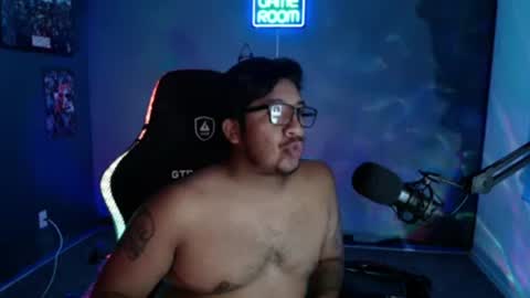 Snapshot of mushrooncat chatting on October 3, 2025, 9:17 am mushrooncat online show from October 3, 2025, 9:17 am