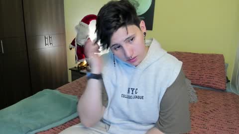 Snapshot of musicayluna chatting on December 27, 2024, 11:53 pm VALENTINA Luna online show from December 27, 2024, 11:53 pm