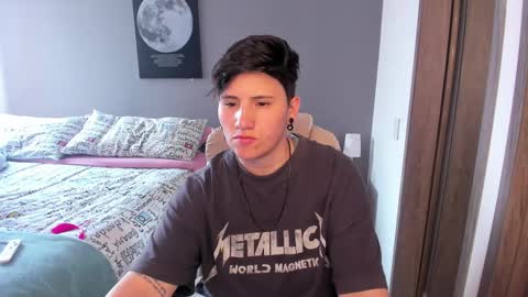 Snapshot of musicayluna chatting on March 2, 2025, 1:49 pm VALENTINA Luna online show from March 2, 2025, 1:49 pm