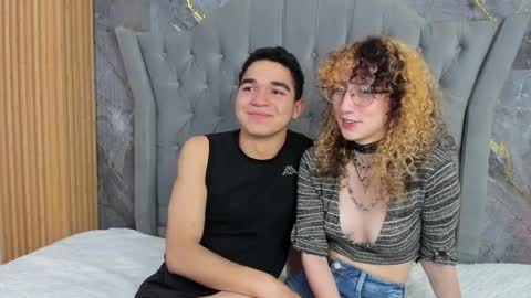 muss_shadw_couple online show from April 8, 2026, 9:04 pm