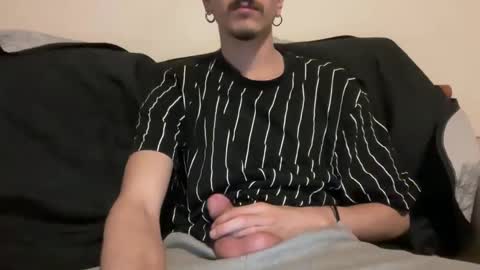 Snapshot of muupp69 chatting on December 1, 2024, 5:46 pm muupp69 online show from December 1, 2024, 5:46 pm