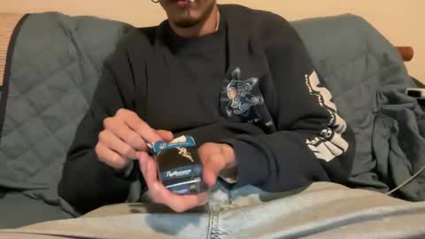 Snapshot of muupp69 chatting on December 7, 2024, 5:53 pm muupp69 online show from December 7, 2024, 5:53 pm