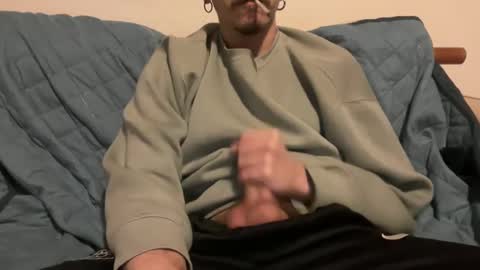 Snapshot of muupp69 chatting on December 8, 2024, 8:25 pm muupp69 online show from December 8, 2024, 8:25 pm