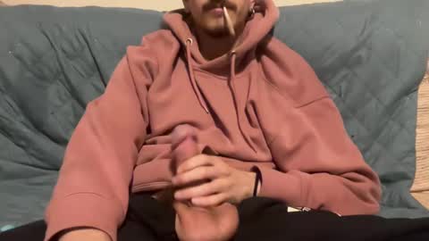 Snapshot of muupp69 chatting on December 20, 2024, 4:36 pm muupp69 online show from December 20, 2024, 4:36 pm