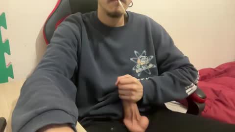 Snapshot of muupp69 chatting on January 3, 2025, 3:16 am muupp69 online show from January 3, 2025, 3:16 am