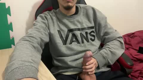 Snapshot of muupp69 chatting on January 5, 2025, 10:50 pm muupp69 online show from January 5, 2025, 10:50 pm