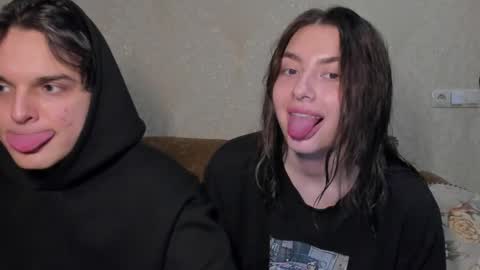 HEY online show from October 6, 2025, 7:00 pm