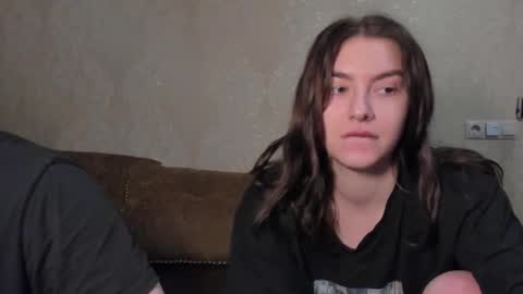 HEY online show from November 4, 2025, 7:46 pm