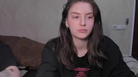 Snapshot of muuur_love chatting on February 25, 2026, 9:02 pm cute couple online show from February 25, 2026, 9:02 pm