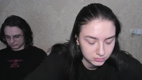 Snapshot of muuur_love chatting on May 17, 2026, 6:37 pm cute couple online show from May 17, 2026, 6:37 pm