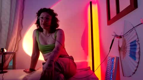 Mx. Anouk Divine online show from March 31, 2026, 12:34 am