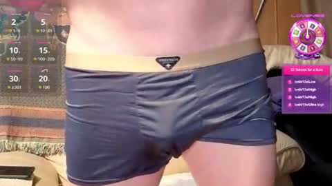 my_curiosity_ online show from July 14, 2026, 10:48 pm