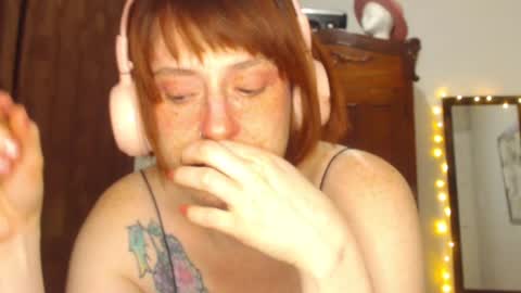 Snapshot of my_kind_of_love chatting on December 6, 2024, 4:47 am sara i know you love me xoxox online show from December 6, 2024, 4:47 am