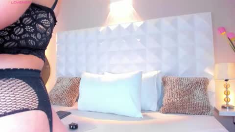 Mariana Evans online show from February 12, 2025, 11:40 am