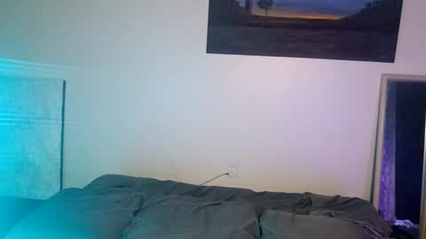 Snapshot of mya_sparklez chatting on September 15, 2025, 8:03 am mya_sparklez online show from September 15, 2025, 8:03 am