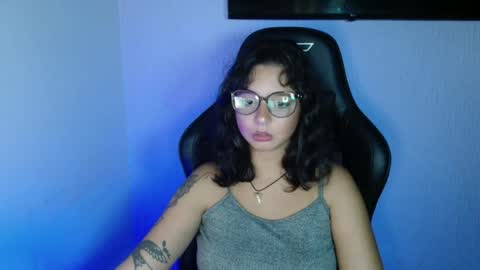 myamillor online show from June 5, 2026, 9:42 pm