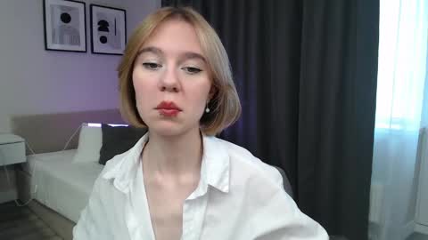 Snapshot of mybabylana chatting on June 4, 2026, 11:05 am Lana online show from June 4, 2026, 11:05 am