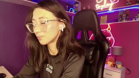 Milly Cute online show from March 3, 2026, 4:51 am