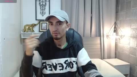 Im Mike online show from July 28, 2026, 3:24 am