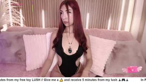 Myla  online show from September 25, 2025, 3:21 am