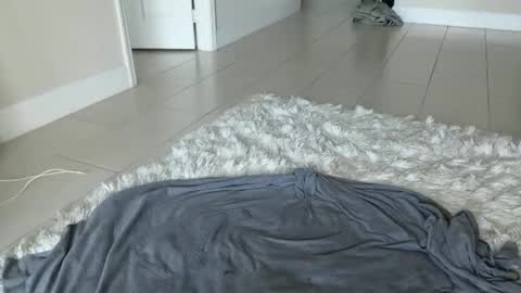 Snapshot of myles_isperfect chatting on November 9, 2025, 5:22 pm Myles Spears online show from November 9, 2025, 5:22 pm