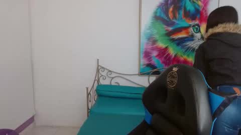 Milu 3 online show from October 21, 2025, 8:42 pm