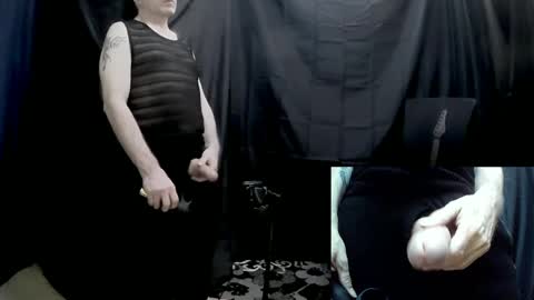 Snapshot of mynaticyde chatting on December 2, 2024, 11:01 am My Adult Side online show from December 2, 2024, 11:01 am