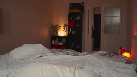 Snapshot of mynaughtynights chatting on February 19, 2025, 8:44 am Sima online show from February 19, 2025, 8:44 am