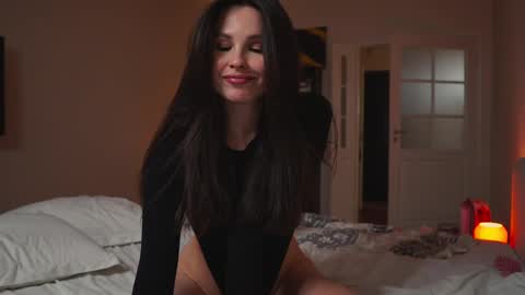 Snapshot of mynaughtynights chatting on February 20, 2025, 8:39 am Sima online show from February 20, 2025, 8:39 am