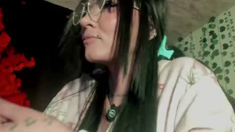 myomi online show from July 24, 2026, 3:04 am
