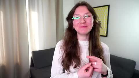 Snapshot of myrapoff chatting on April 16, 2026, 12:17 pm Epsil online show from April 16, 2026, 12:17 pm