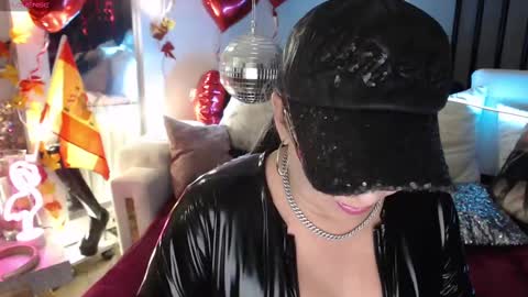 Myrna Sessions online show from March 7, 2025, 11:27 pm