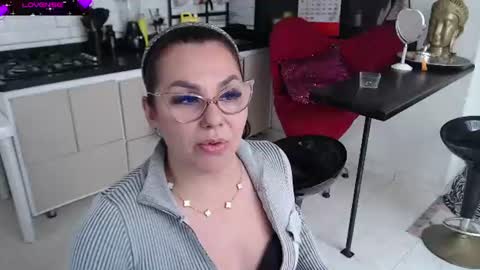 Myrna Sessions online show from June 26, 2026, 6:45 pm