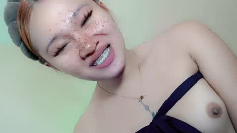 mysterious_honeyghe online show from June 27, 2026, 2:05 am