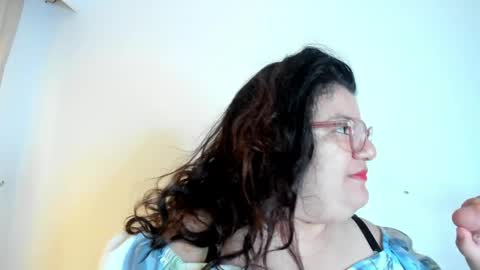 mystery_psique online show from May 18, 2026, 1:39 pm