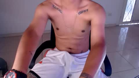 mysteryboy_thin16 online show from April 26, 2026, 10:40 pm