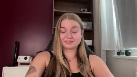 Erica online show from July 20, 2026, 10:39 am