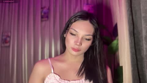 UR GIRL NEXTDOOR online show from February 25, 2026, 3:05 am