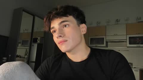 Evan Brown online show from September 25, 2025, 12:14 am