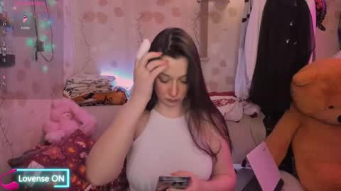 Snapshot of mystic_lilly chatting on February 12, 2026, 8:15 pm Lilly magic lilly online show from February 12, 2026, 8:15 pm