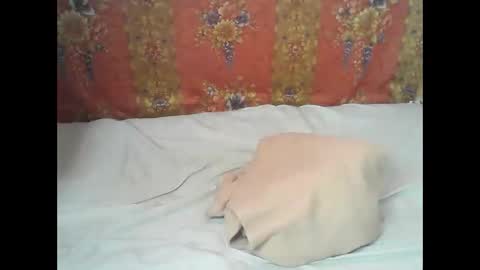 mystic_linna online show from March 11, 2026, 5:35 am