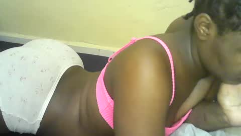 mystic_linna online show from June 27, 2026, 5:34 am